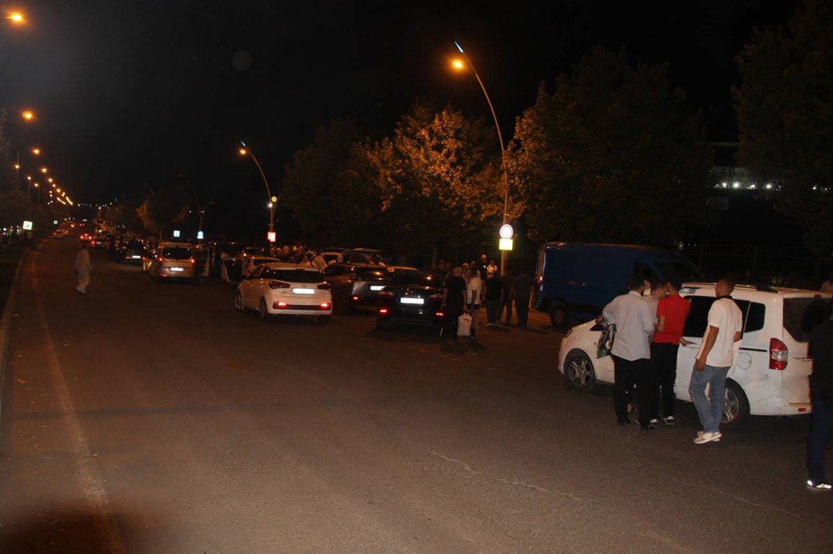 Diyarbakırlılar Gazze'ye destek amacıyla Meclis'e yürümek üzere yola çıktı