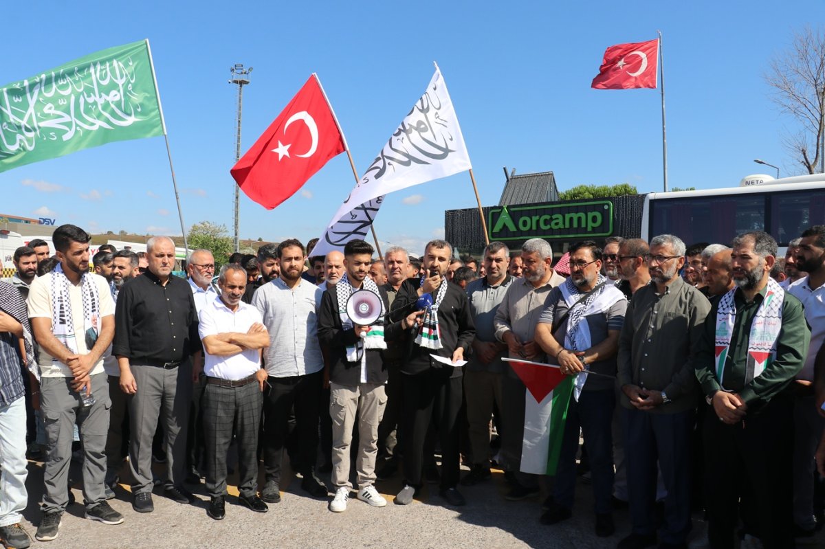 İstanbul'dan yüzlerce kişi "Anadolu'dan Meclis'e Meclis'ten Gazze'ye" yürüyüşü için yola çıktı