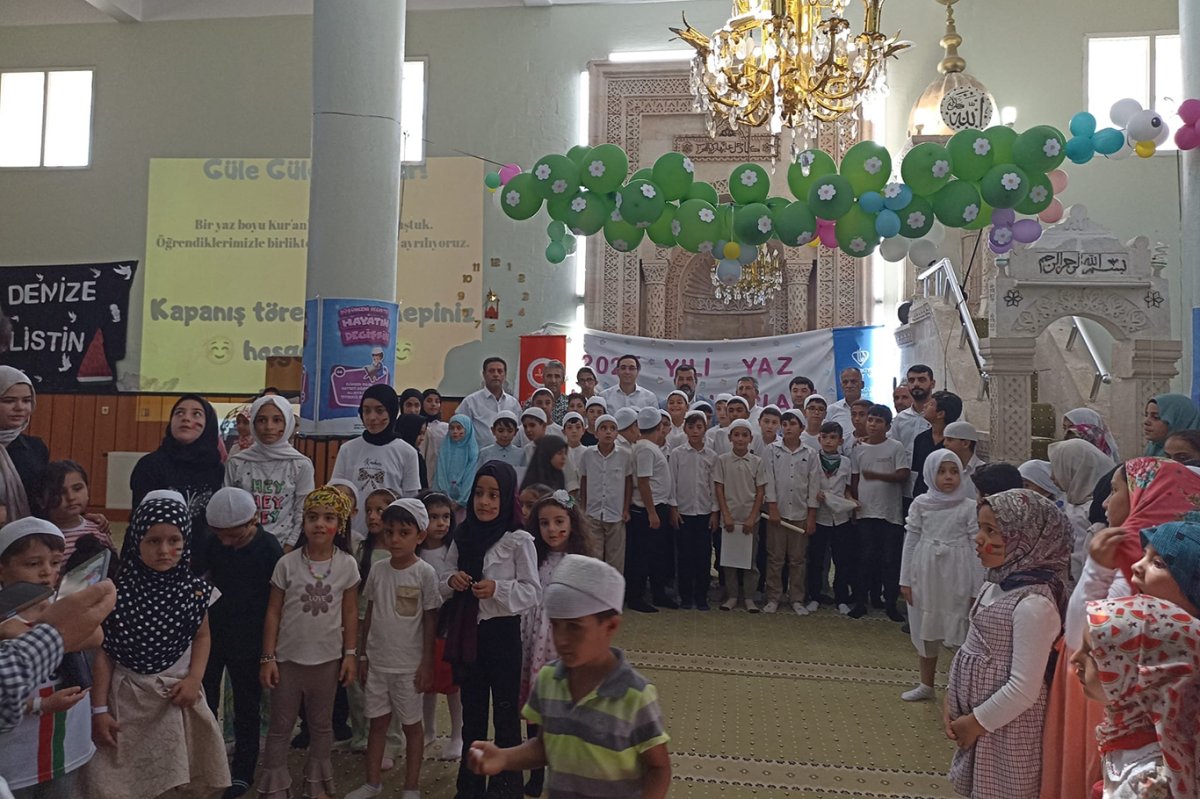 Gercüş'te yaz Kur'an kursları kapanış programı düzenlendi