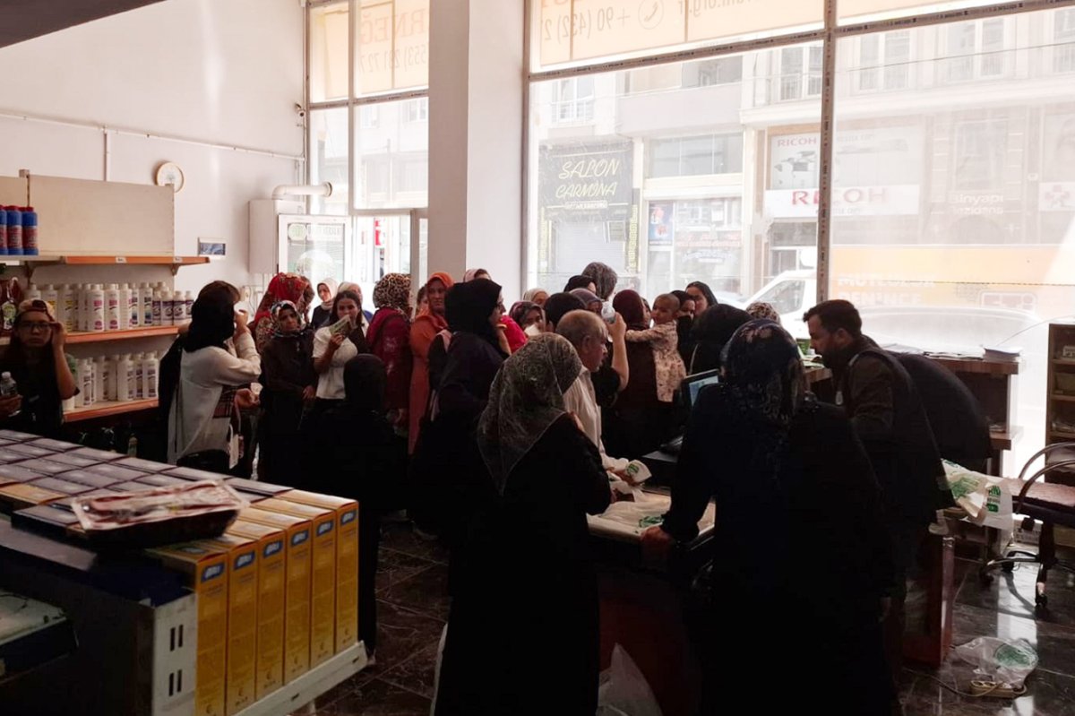 Umut Kervanı’ndan Van’da 170 aileye yardım
