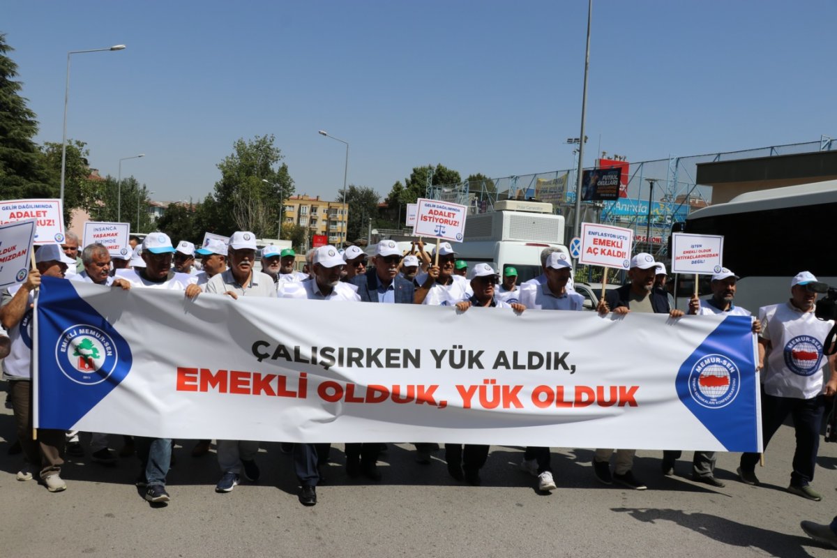 Emekli Memur-Sen: Emekliler yok sayılıyor, teklifi kabul etmiyoruz