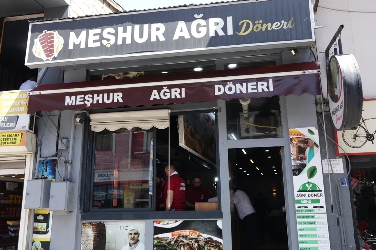 Gazze'de yaşanan vahşete karşı yılda yaklaşık 2 milyon TL'lik aldığı ürünleri satmaktan vazgeçti
