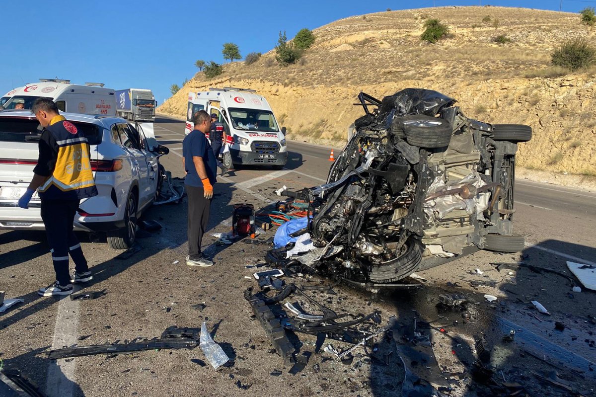 Malatya'da katliam gibi kaza: 4 ölü, 2 yaralı