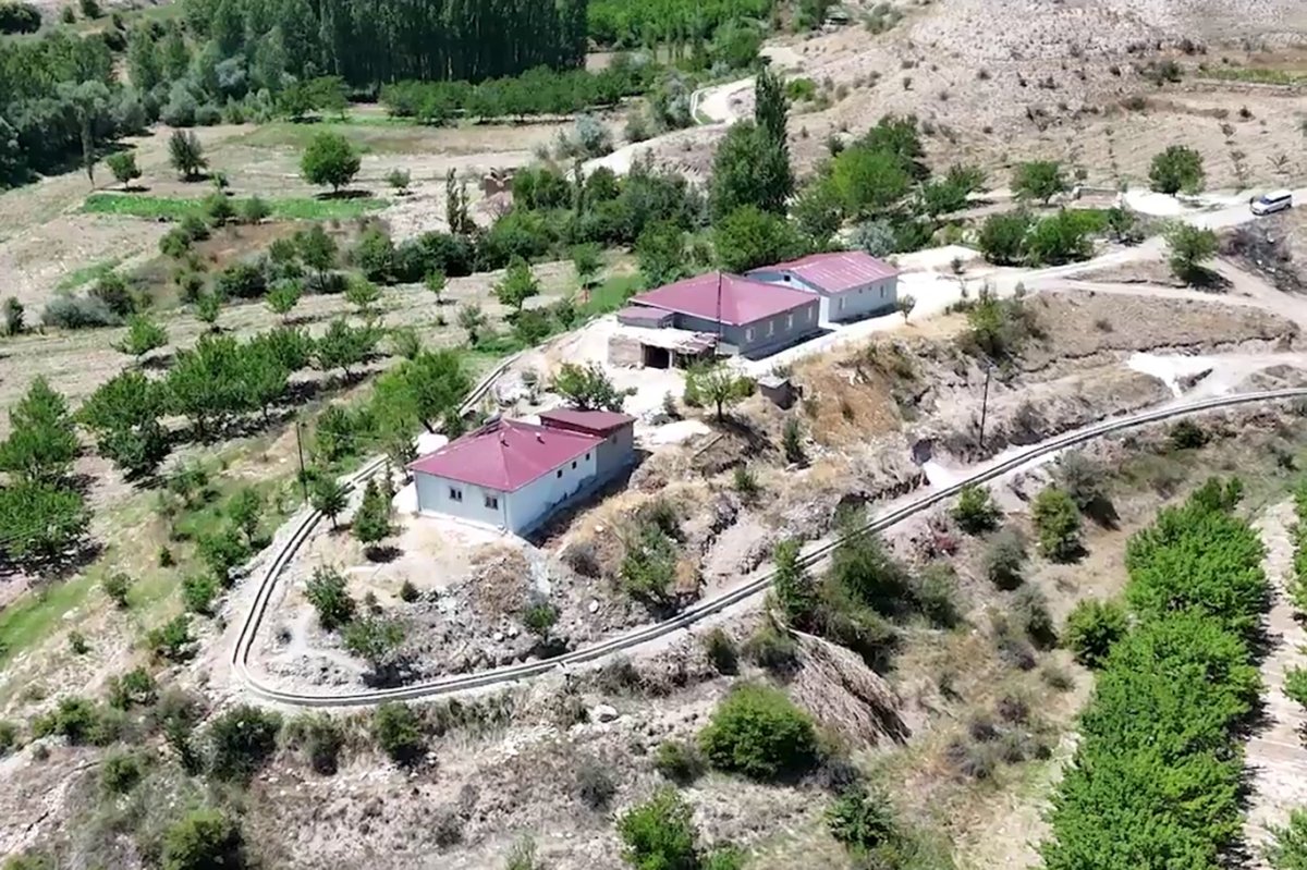 Malatya'da 2 bin 500 metrelik modern sulama kanalı hizmete girdi