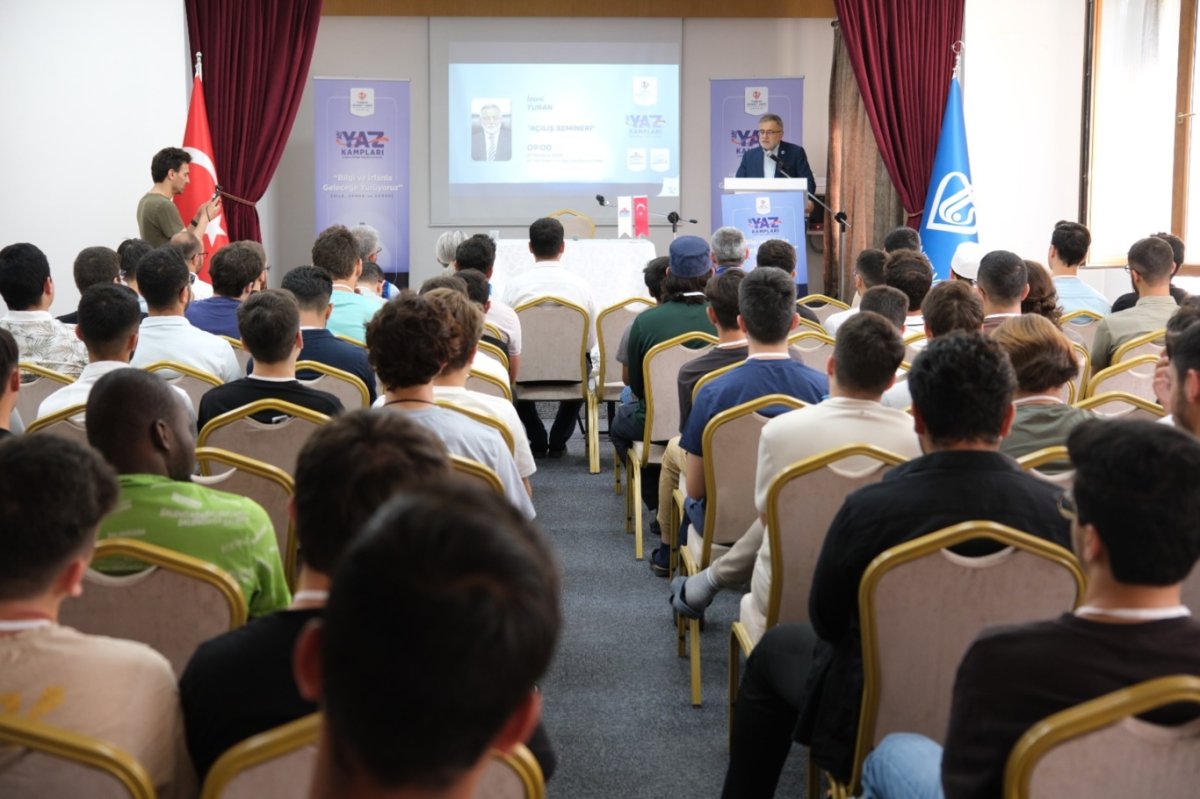 TDV 2025 Yaz kamplarıyla gençlere akademik ve kültürel katkı sağladı