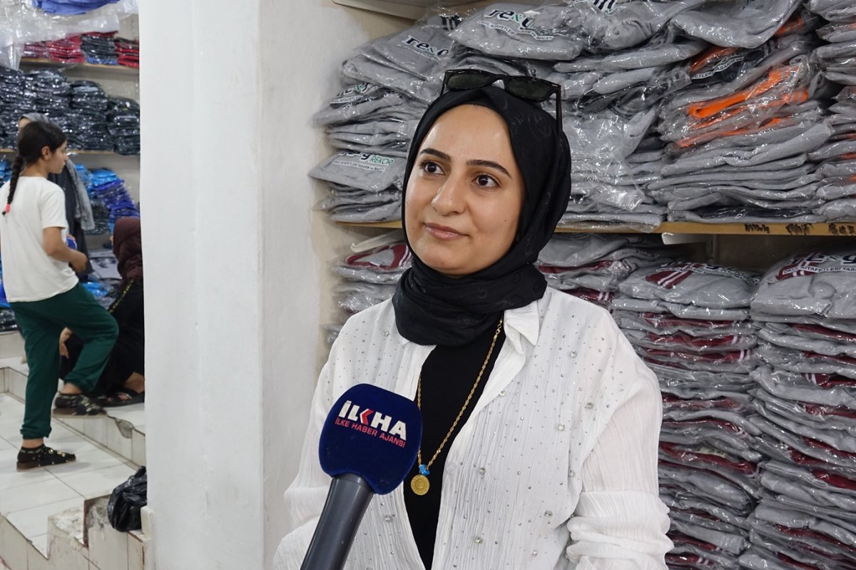 Zorunlu okul kıyafeti uygulamasına sıcak bakan veliler, ekonomik yükten şikâyetçi