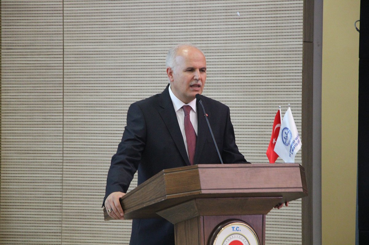 Gaziantep'te "Peygamberimiz ve Aile Ahlakı" konulu konferans düzenlendi
