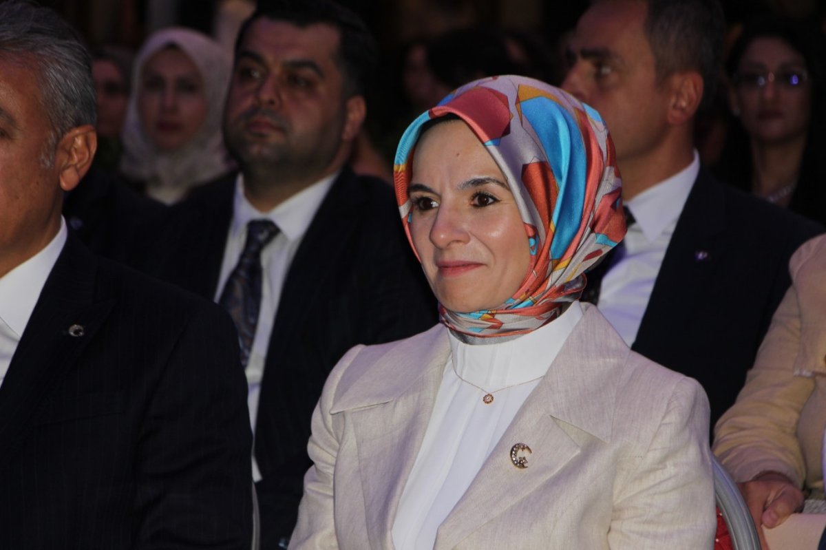 Bakan Göktaş, bir dizi temaslarda bulunmak için Mardin’de