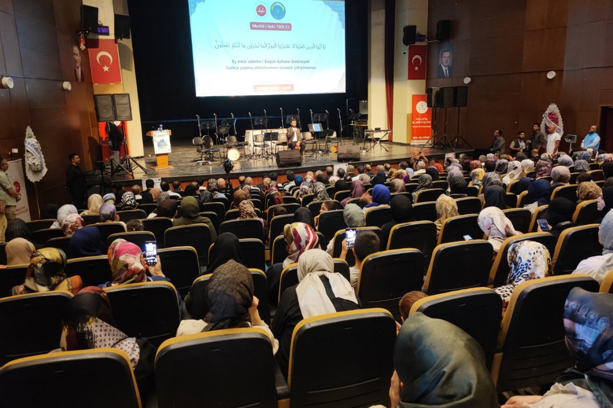 Doç. Dr. İşliyen: Bugün aileyi tehdit eden en büyük unsurlardan biri maddenin putlaştırılmasıdır