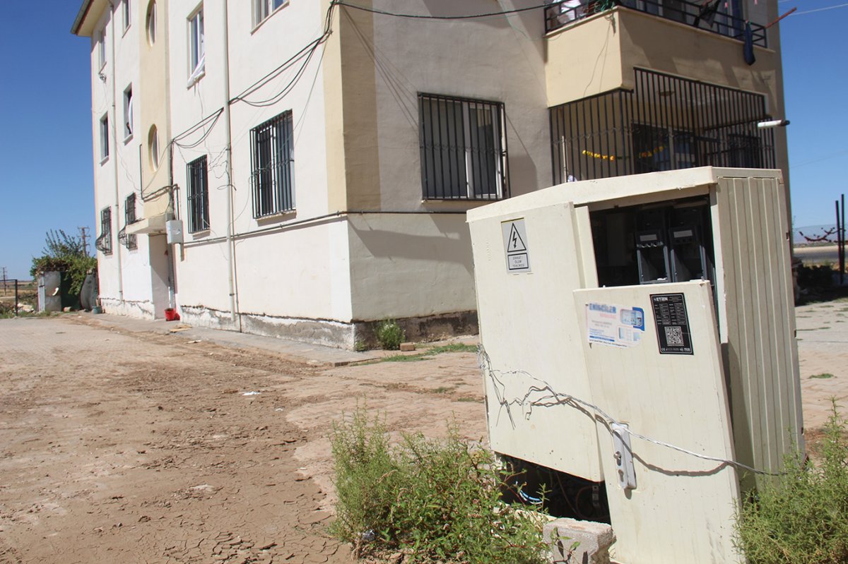 Afetevler Konutları sakinleri: Ölümle burun buruna yaşıyoruz