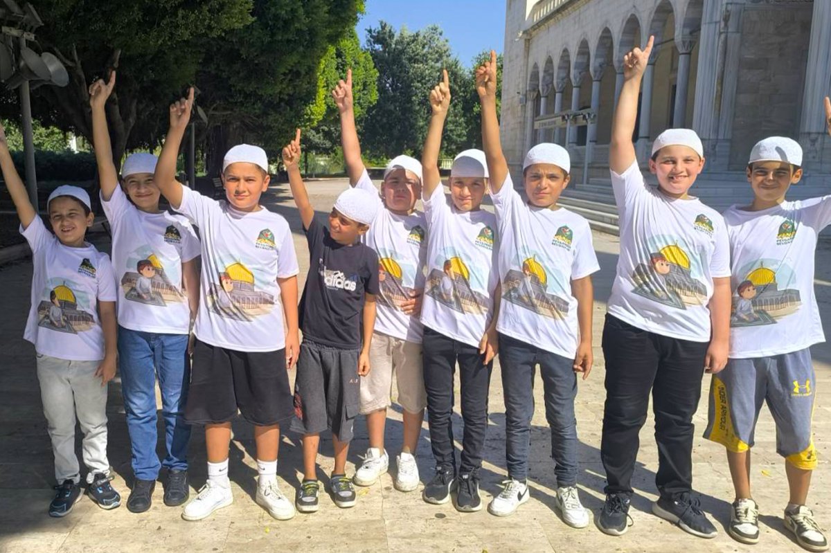 Adanalı çocuklar: Kurtuluşumuz namazdadır