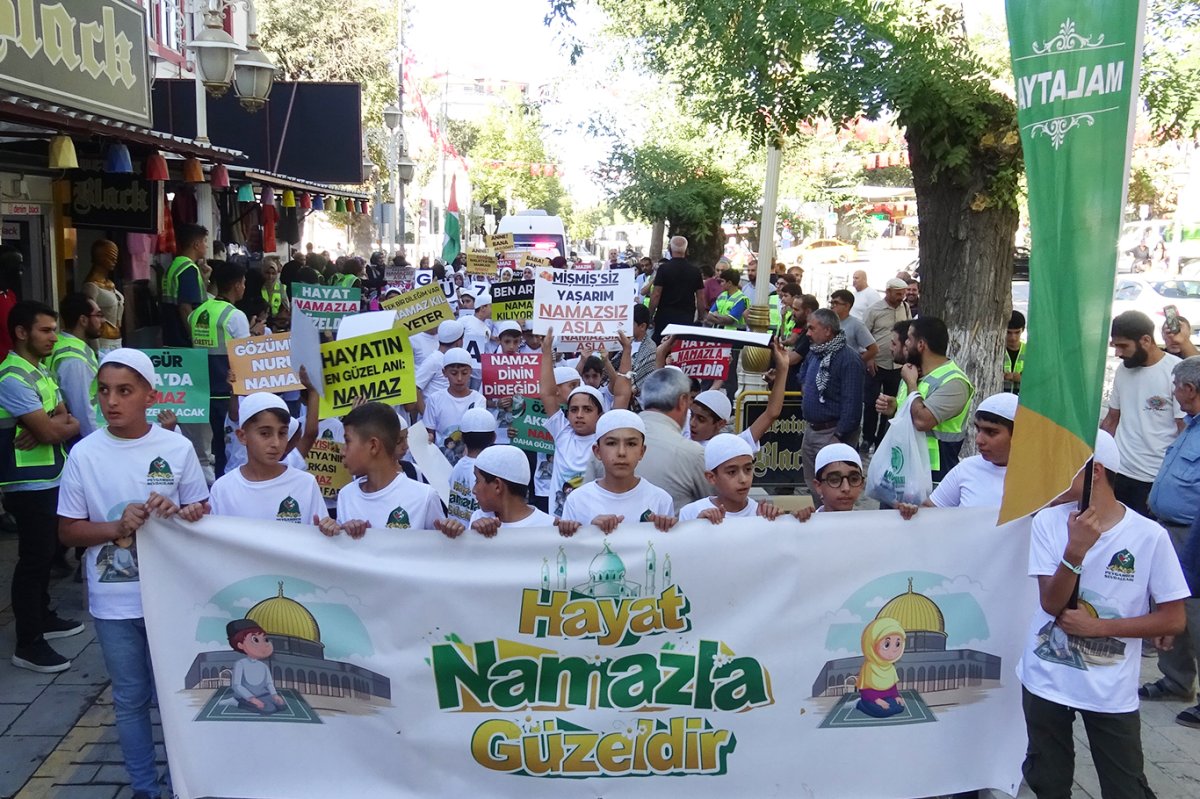 Malatya'da "Hayat Namazda Güzeldir" etkinliği coşkuyla gerçekleştirildi