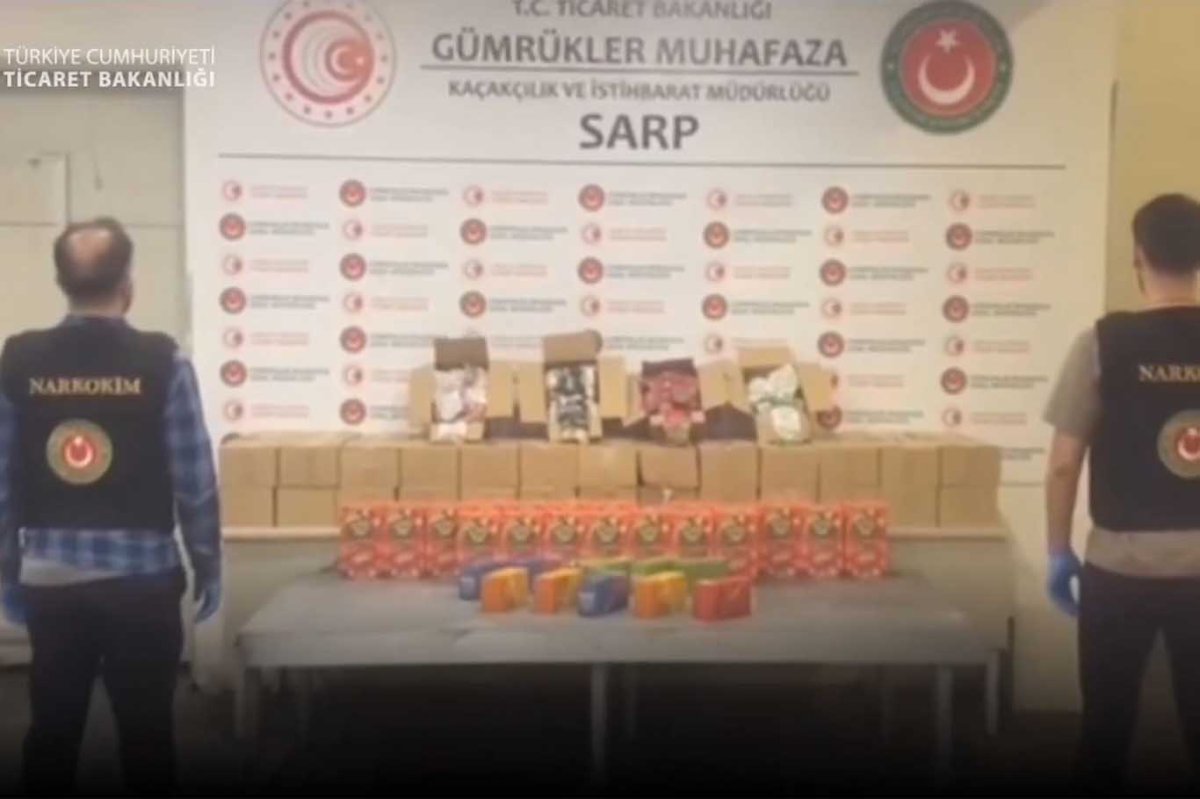 Sarp Gümrük Kapısı ve İstanbul'da 601 kilo uyuşturucu ele geçirildi
