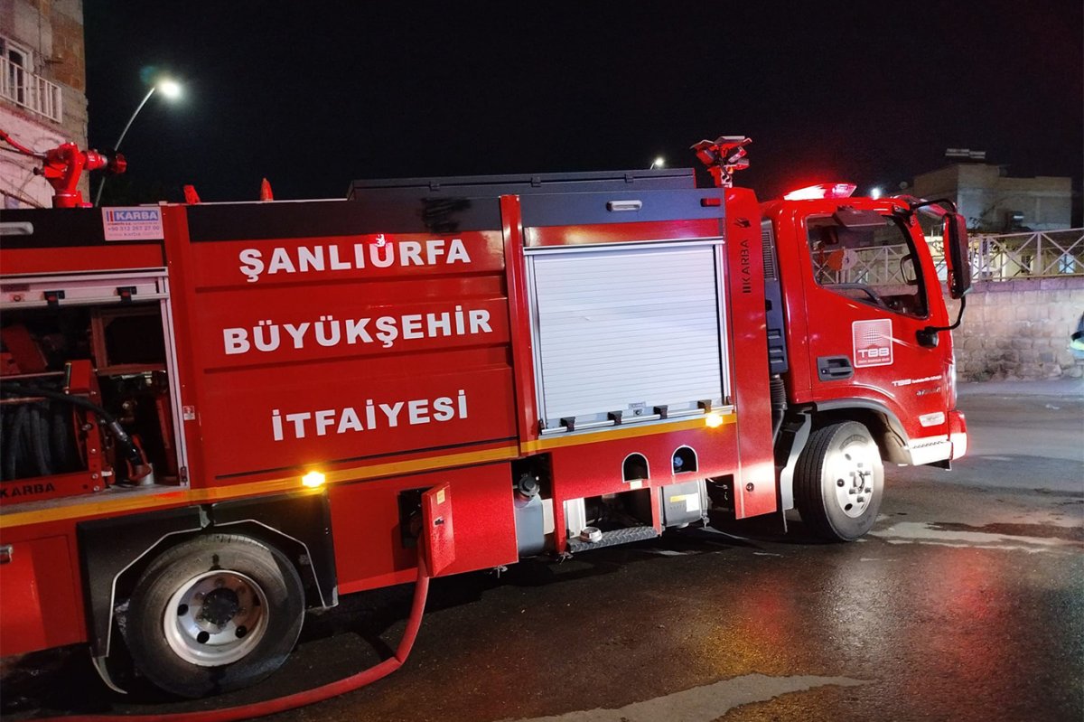 Şanlıurfa’da iş yerinde çıkan yangın söndürüldü