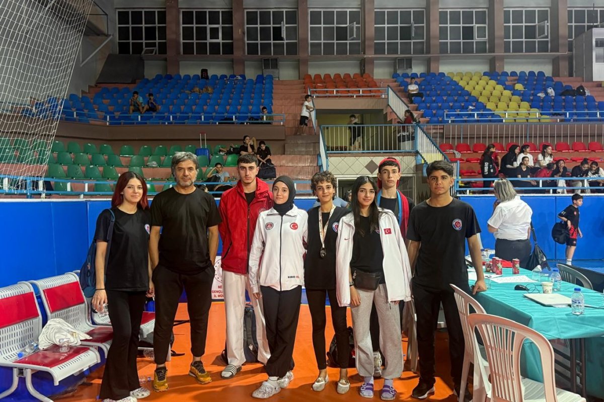 Batmanlı karate sporcuları uluslararası ve ulusal müsabakalarda derece elde etti