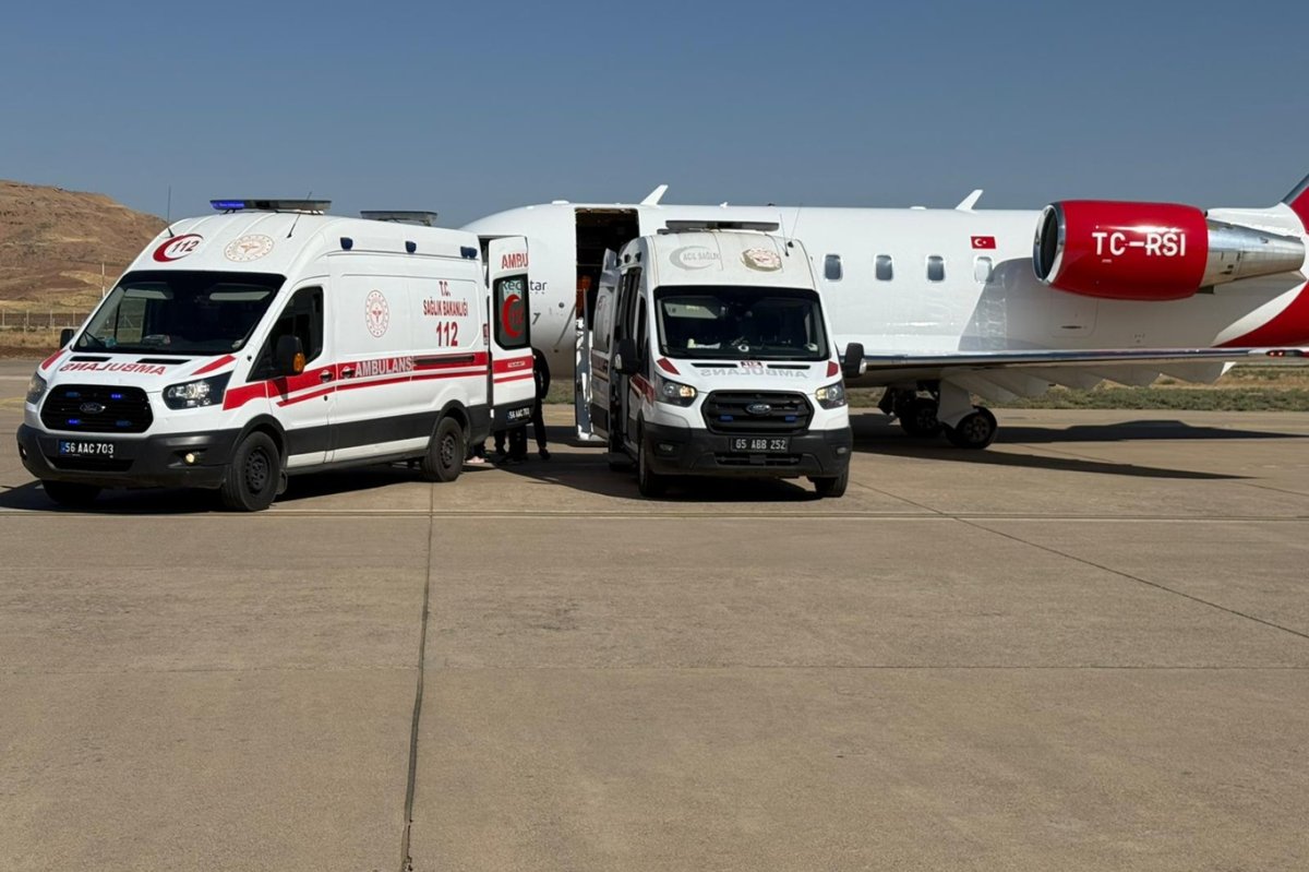 Siirt’te sepsis tanılı hasta, hava ambulansıyla İstanbul’a sevk edildi
