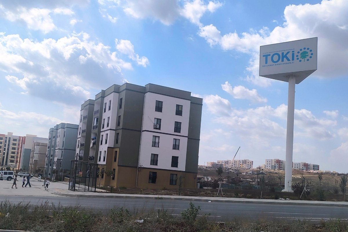 TOKİ sakinleri mağduriyetlerinin giderilmesini istiyor