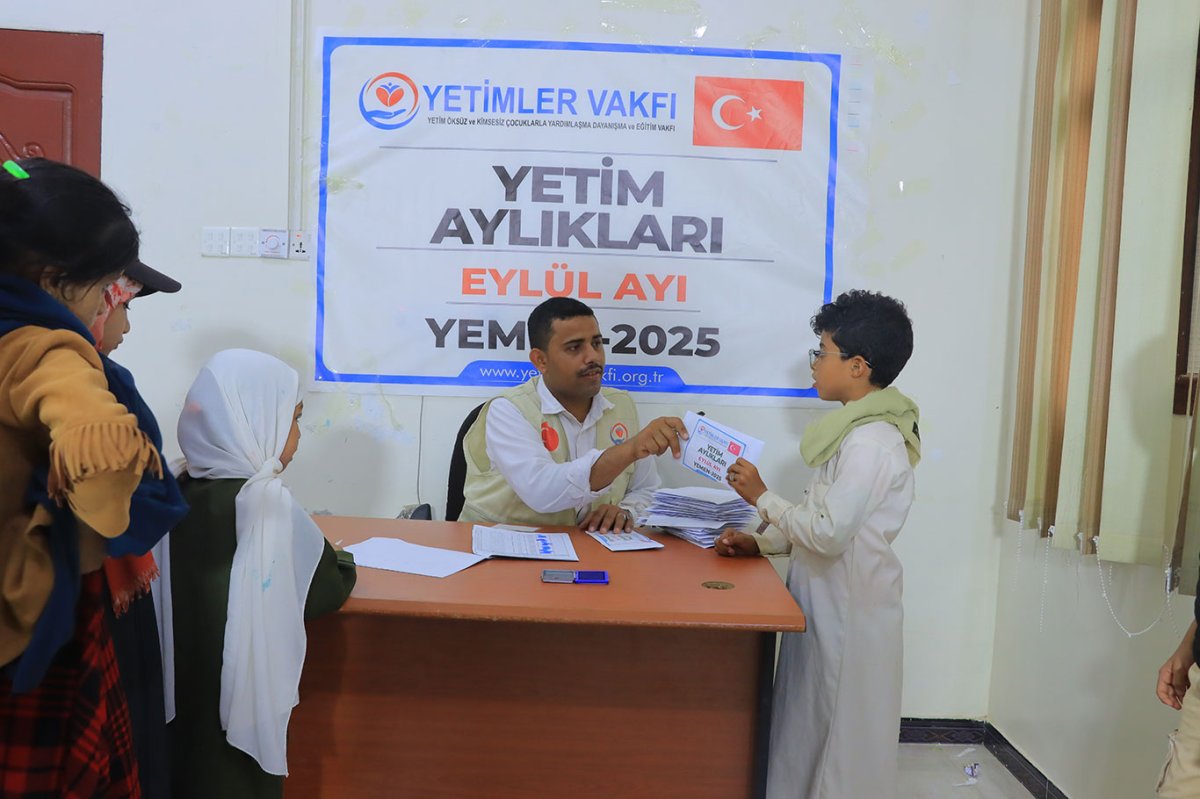 Yetimler Vakfı, Yemen'de eylül ayı yetim aylıklarını dağıttı