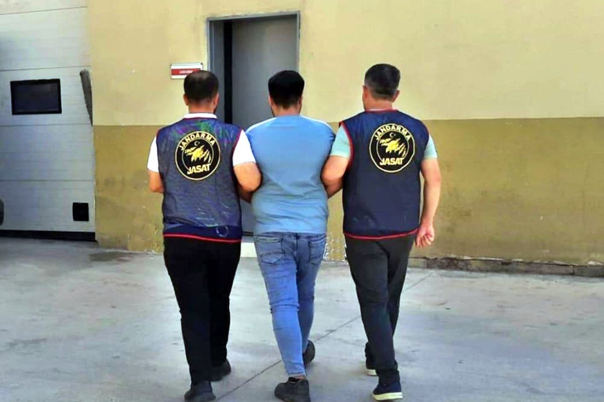 Gaziantep'te araması bulunan 3 şahıs yakalandı