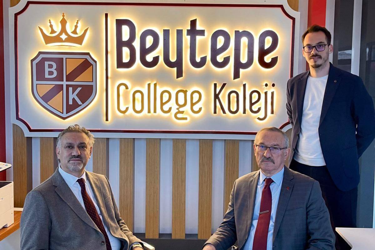 Eğitimci Sarıtaç: Aile desteği olmadan başarı sürdürülemez