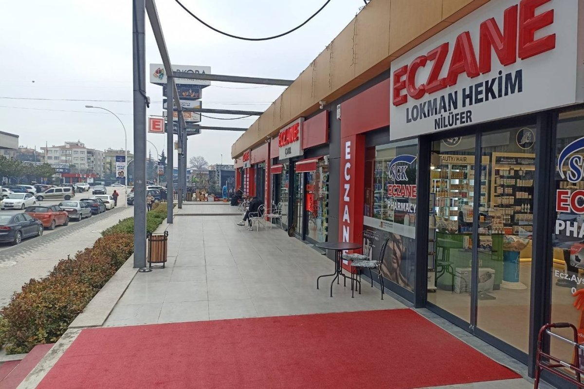 Eczacılar, ilaç fiyat kararnamesi ve istihdam sorunlarına dikkat çekti