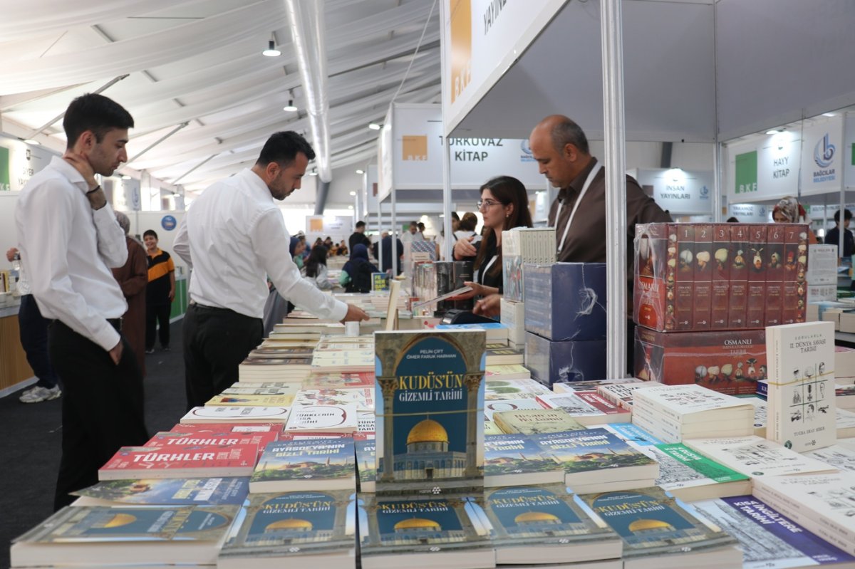 "Bağcılar Kitap Fuarı" kitapseverler için kapılarını açtı