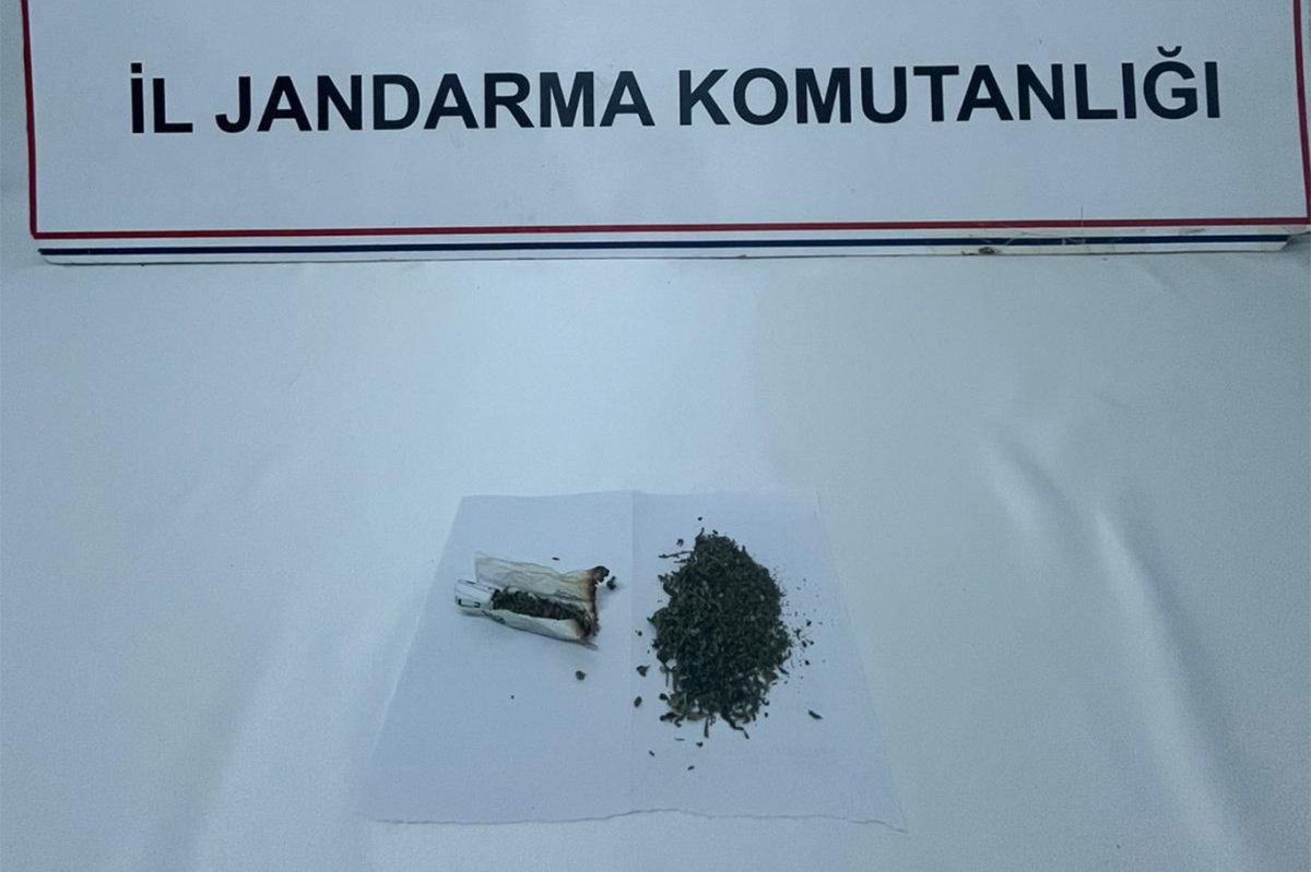 Şanlıurfa’da uyuşturucu operasyonu: 105 gram esrar ele geçirildi
