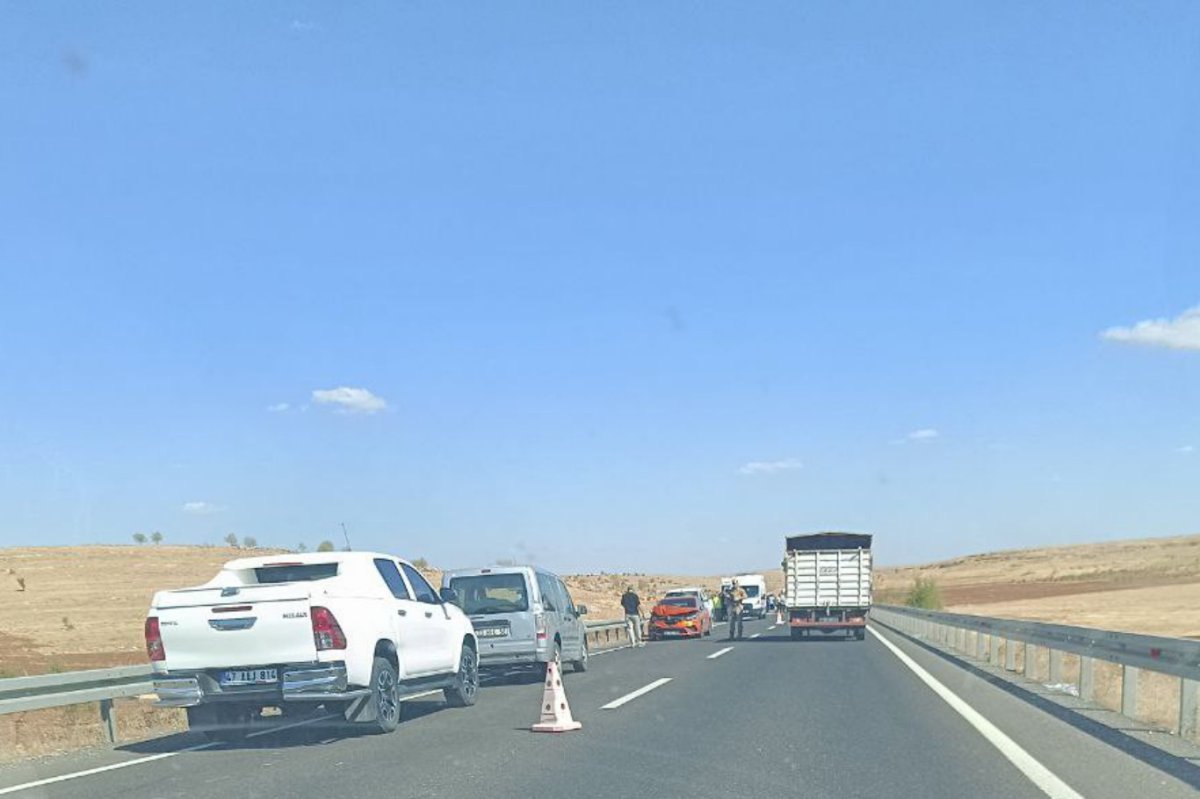 Mardin’de otomobil ile motosiklet çarpıştı: 1 ölü, 4 yaralı