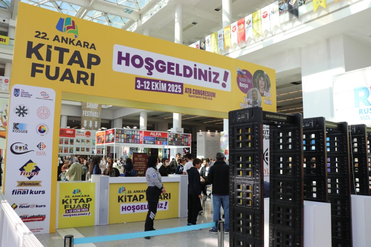 22. Ankara Kitap Fuarı kitapseverlere kapılarını açtı