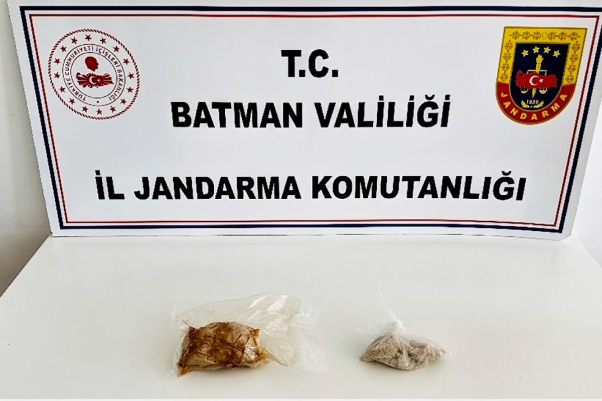 Batman'da otobüste uyuşturucu hammaddesi yakalandı