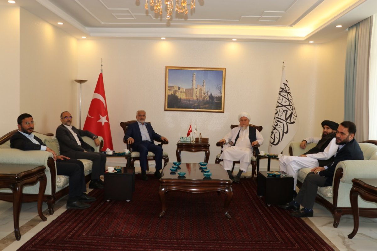 HÜDA PAR Genel Başkanı Yapıcıoğlu'ndan Afganistan Büyükelçisine ziyaret