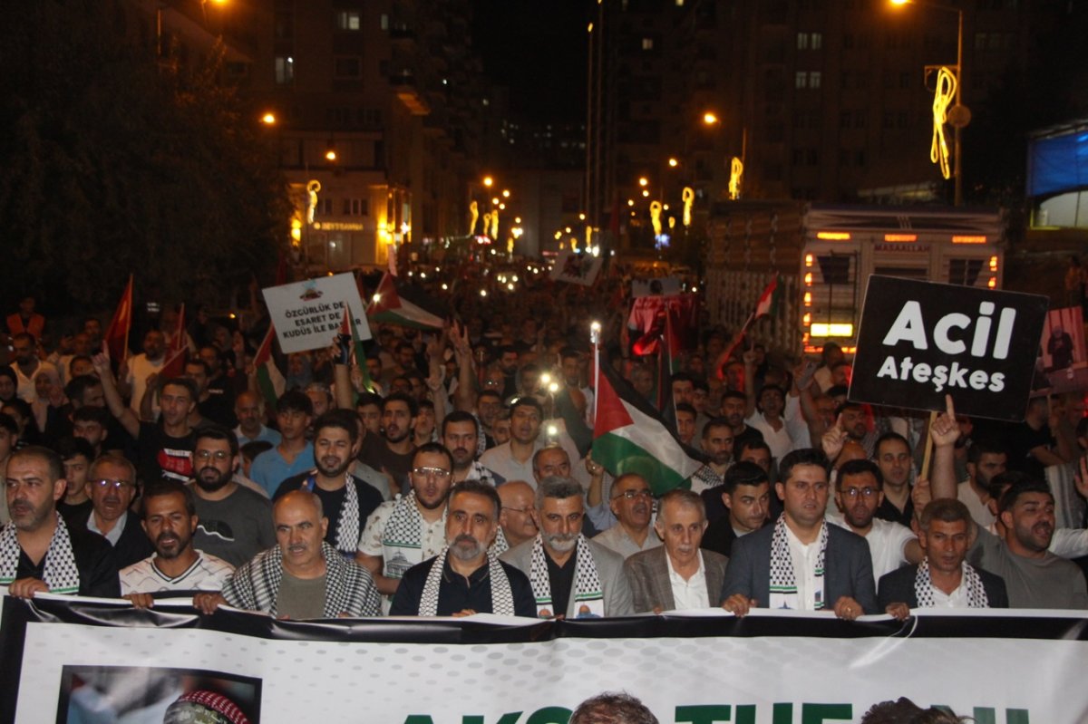 Prof. Dr. Ebu Zeyd: Aksa Tufanı bu ümmeti özgürleştiren bir operasyondur