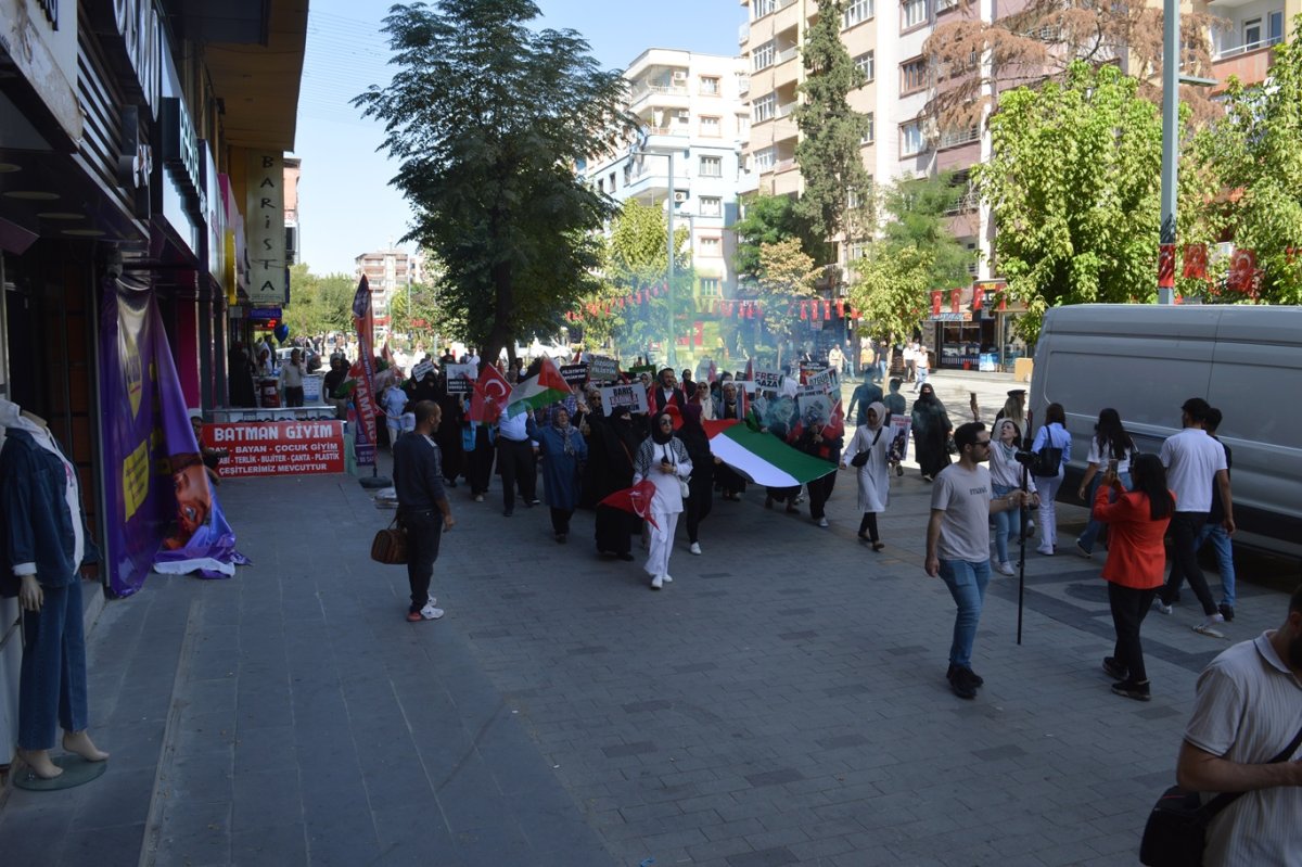 Siirt’te kadınlardan Gazze için “Sessiz Çığlık” etkinliği