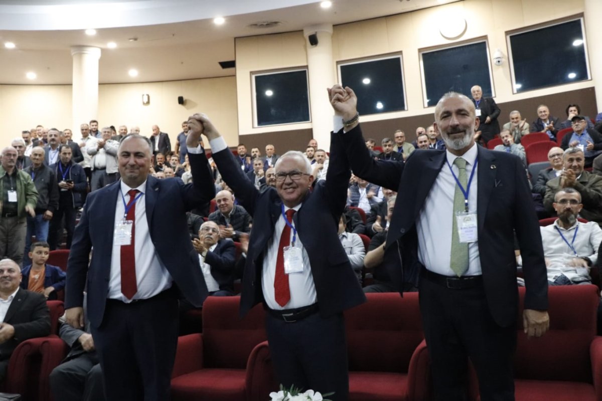 Türkiye Arı Yetiştiricileri Merkez Birliği'nin yeni başkanı Ali Demir oldu