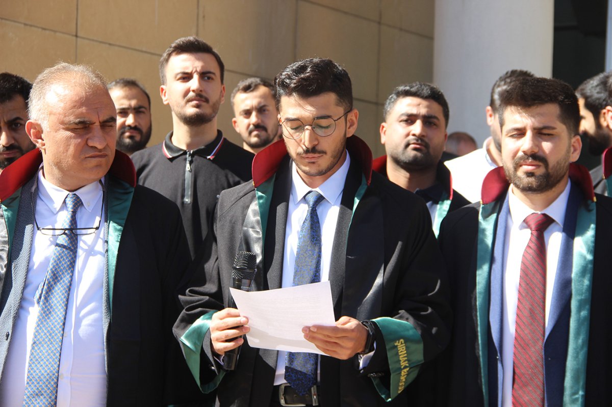 Şırnak’ta Genç avukatlar CMK ücret tarifesinin değiştirilmesi için basın açıklaması yaptı