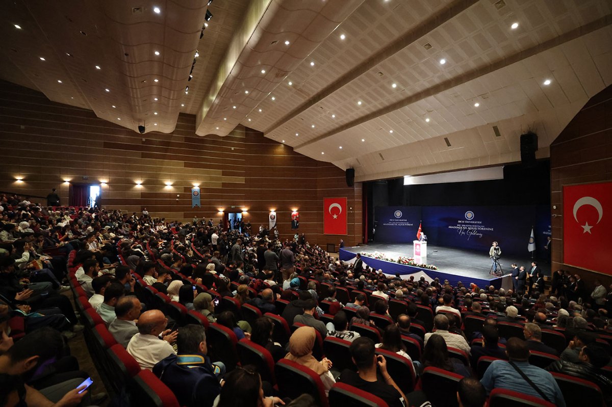 TBMM Başkanı Kurtulmuş Diyarbakır'da konuştu: Türkiye'nin tarihi Kürtlerin de tarihidir