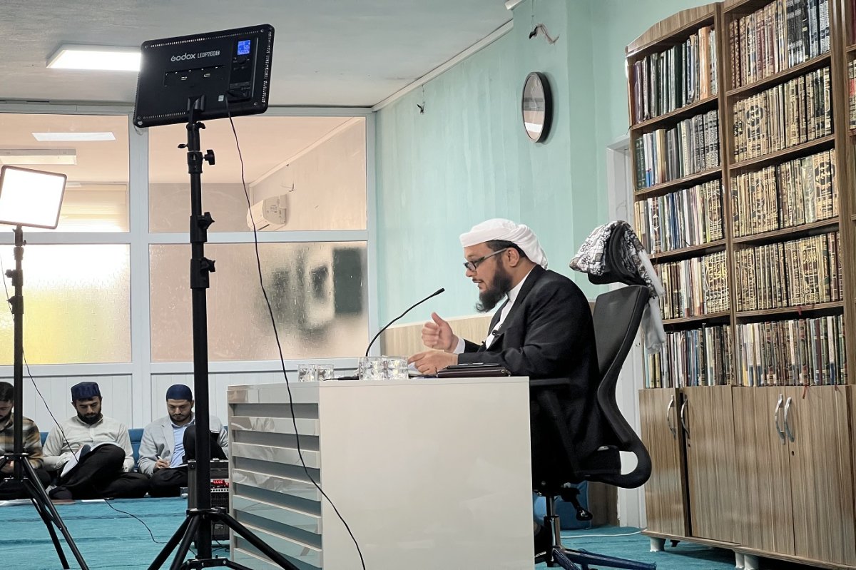 Yemenli alim Şeyh Lebib Necîb’in fıkıh dersleri Diyarbakır’da başladı
