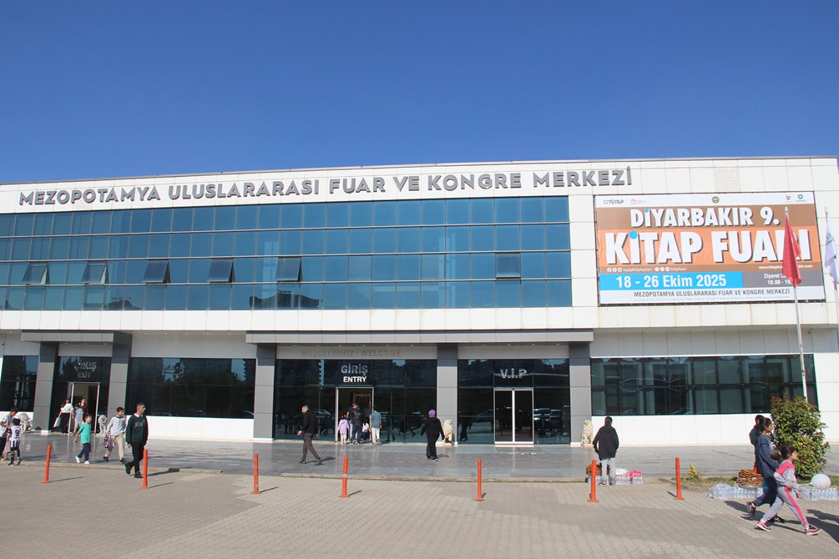 Okurların ortak talebi: Yılda bir kez olması yetmiyor
