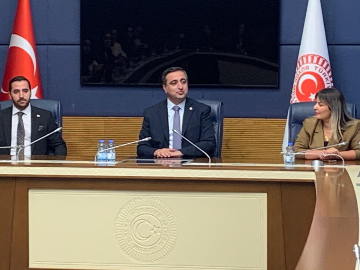 HÜDA PAR Milletvekili Ramanlı, Erciyes Üniversitesi öğrencilerini Meclis’te ağırladı