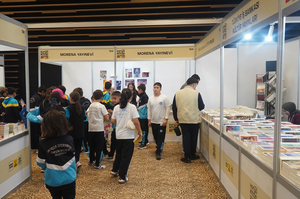 Edebiyatçı Yazar Selek: Çocukların kitap okumasını istiyorsak, anne ve baba da okumalı