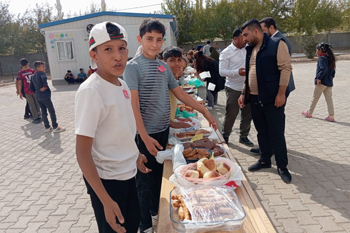 Şanlıurfa’da öğrencilerden Gazze’ye destek kermesi