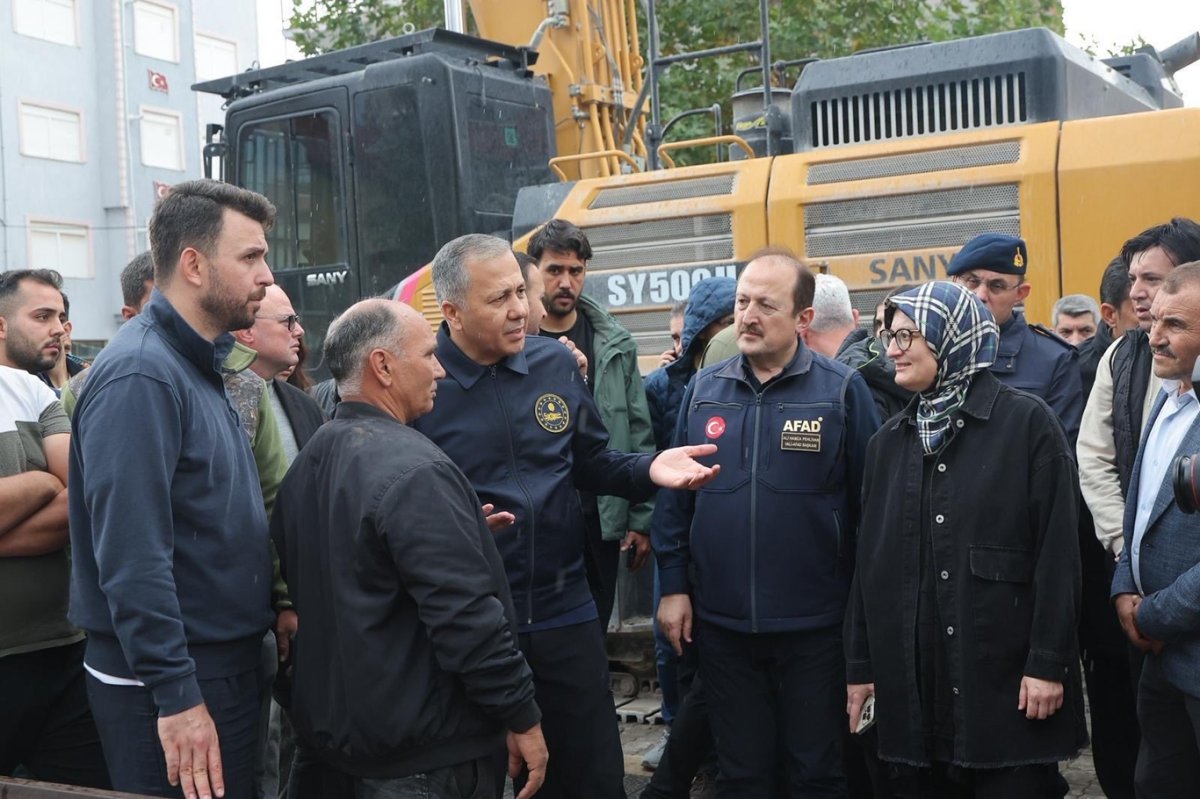 AFAD'dan Sındırgı depremi sonrası yapılan çalışmalara ilişkin açıklama