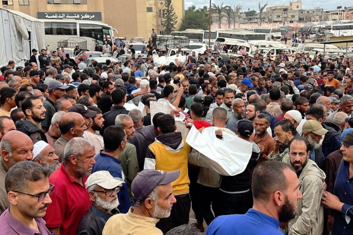 İşgal bombardımanında şehit düşenler defnediliyor