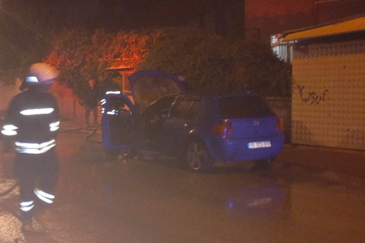 Konya’da seyir halindeki otomobil alev aldı