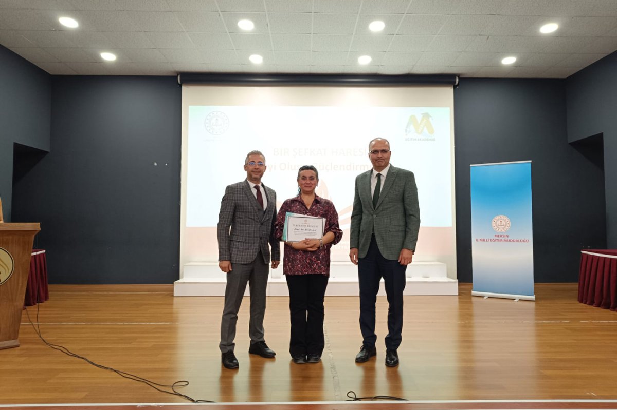 “Bir Şefkat Haresi Projesi" kapsamında öğretmenlere “İyi Oluşu Güçlendirme” eğitimi verildi