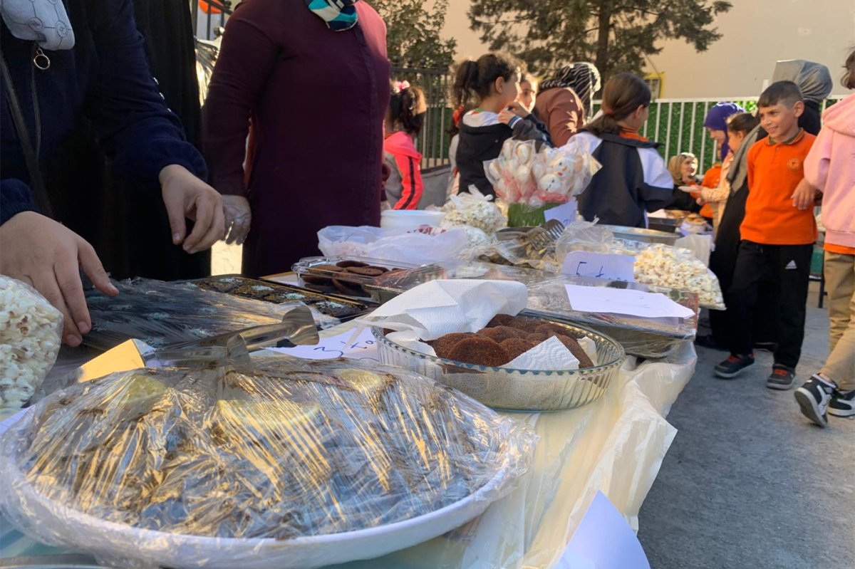 Şanlıurfa’da ‘İyilikte Buluşalım’ kermesi Filistin için düzenlendi