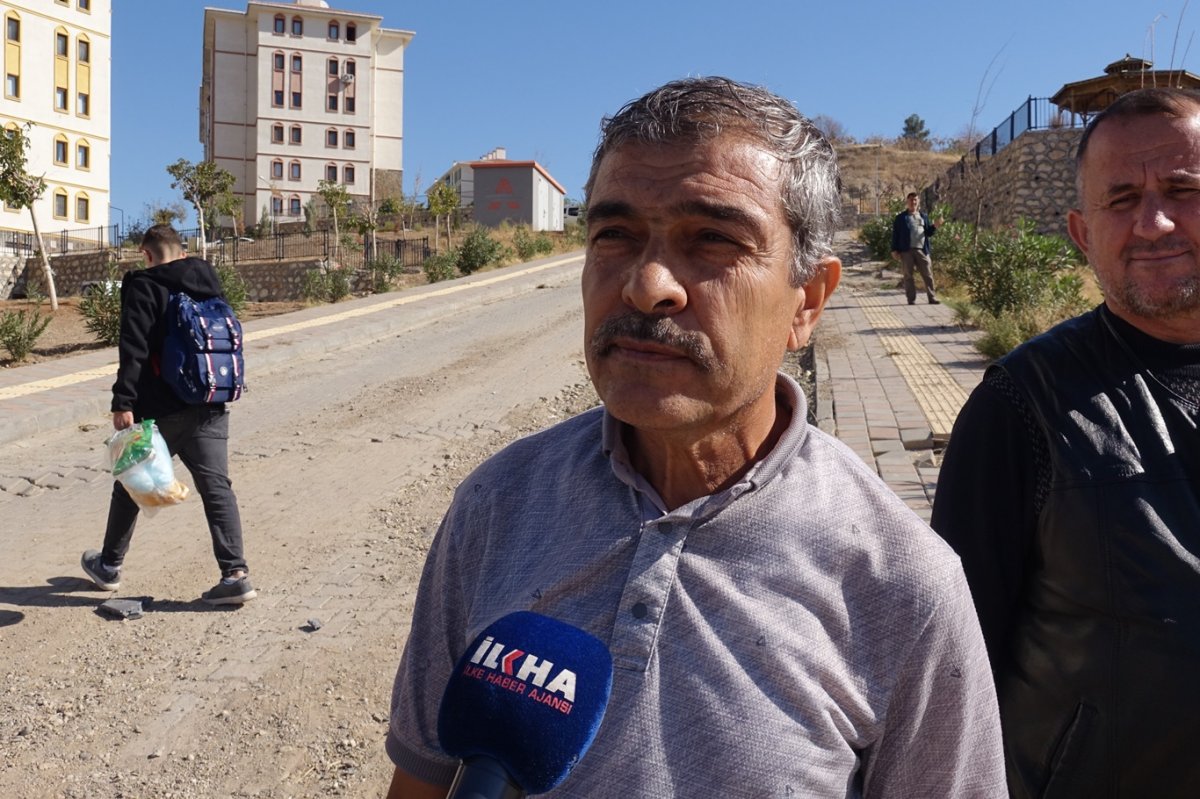 TOKİ sakinlerinden bozuk yol tepkisi: Defalarca başvurduk, belediyeden ses yok