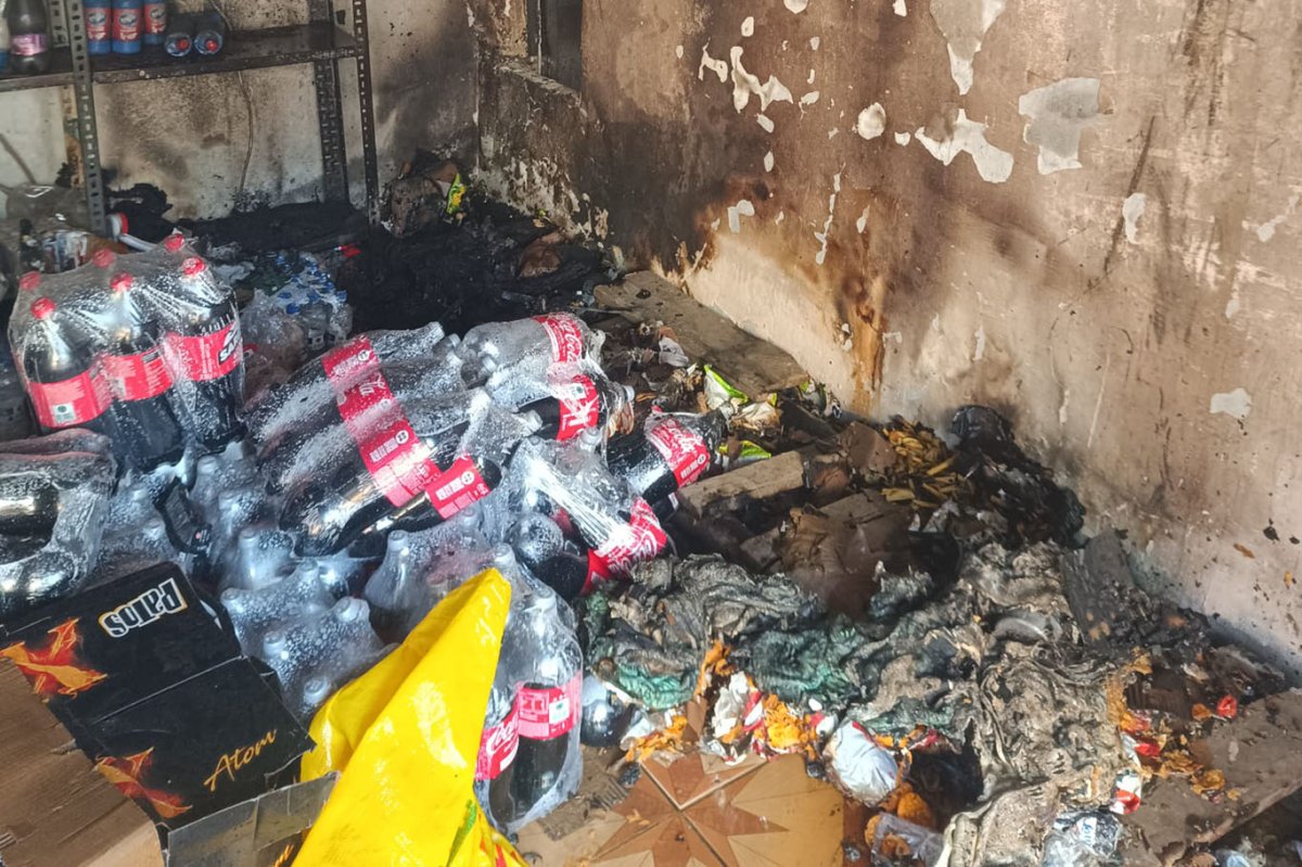 Batman'da market yangınında büyük çapta maddi hasar oluştu