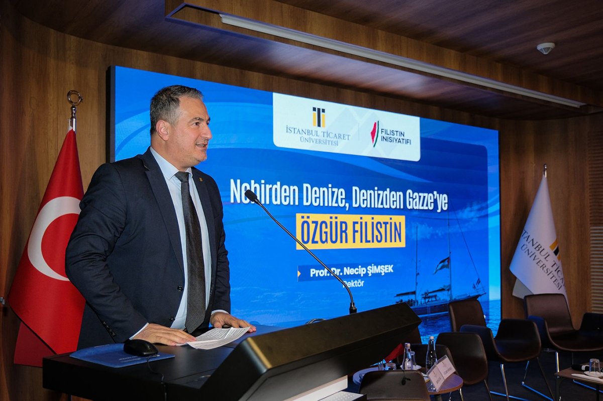 İstanbul'da "Özgür Filistin" paneli düzenlendi