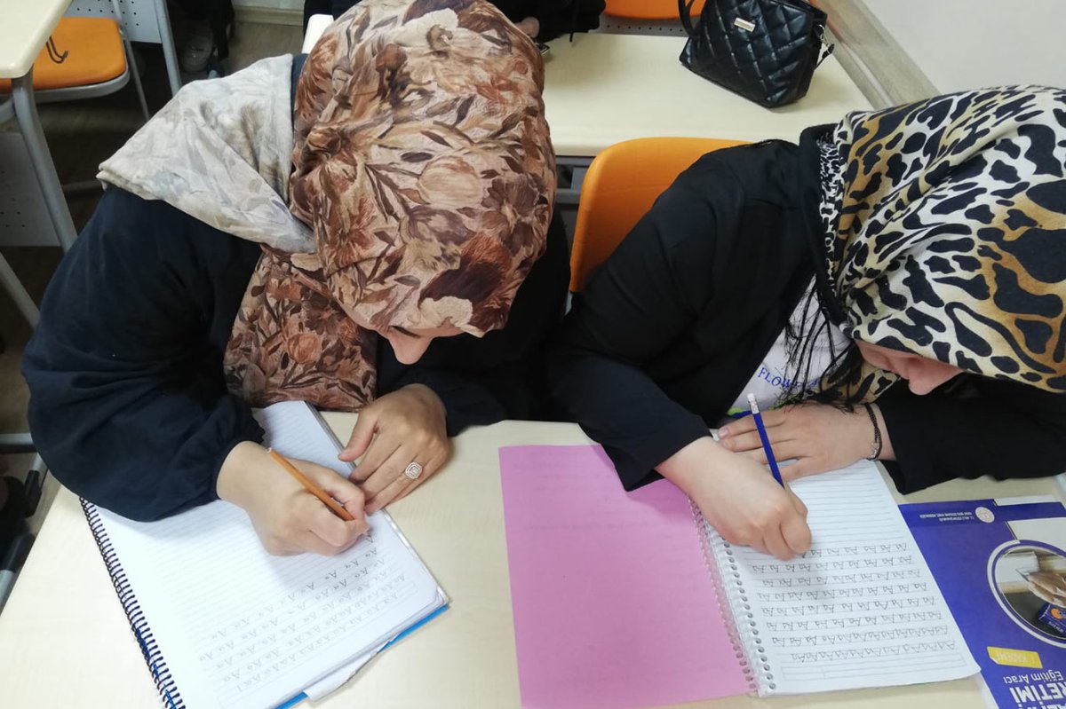 Batman'da okuma yazma kurslarına yoğun ilgi